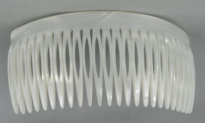 Insteekkam Handgemaakt - Haarkam Accessoire - Haar Styling - Cellulose Acetaat Materiaal - 12 cm Lengte - Parelmoer Wit