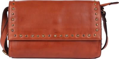 Echte Italiaanse Leren Boho Crossbody Schoudertas met Studs – Stijlvol, Duurzaam & Perfect voor Dagelijks Gebruik voor Dames