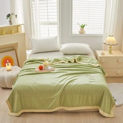 Zomerkoeldeken Ademende verkoelende airconditioning Quilt Lichtgewicht zomerdeken met dubbelzijdige verkoelende stof 100x150cm