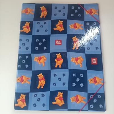 Elastomap Tekenmap Zware Kwaliteit Karton 2 Elastieken Winnie The Pooh 37 x 28 cm Disney Lannoo Graphics