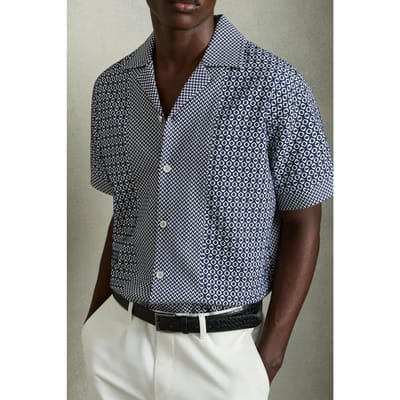 Reiss Ss Geo Jacquard Colour Block Cuban Shirt Navy/white Size: XS | Casual Shirts Outlet | Heren | Blauw