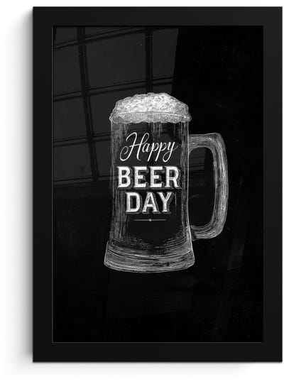 Poster in lijst - Fotolijst 20x30 cm - Posters - Bierpul - Witte krijtletters - Happy beer day - Posterlijst zwart - Decoratie - Wanddecoratie woonkamer - Muurdecoratie slaapkamer