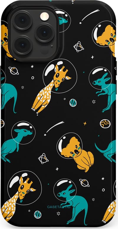 Casetastic Hoesje Geschikt voor Apple iPhone 12 Pro Max Magsafe - Stijlvolle Beschermende Duo-layer Case - Donkere Ruimte Safari