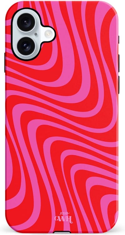 xoxo Wildhearts Berry Much - Double Layer - Hoesje geschikt voor iPhone 16 case - Siliconen hoesje met golvenprint - Golven - Hardcover - Beschermhoes - Optimale bescherming - Dubbele beschermlaag - Rood - Roze
