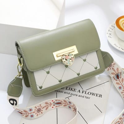Nieuwe Kleine Frisse Dames Tas Koreaanse Versie van Mode Contrast Kleur Schoudertas Mode Liefde Kleine Tas . gray