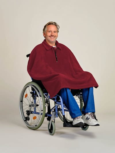 Rolstoel poncho fleece - Rolstoelcape heren - Rolstoelcape winter - Donkerrood