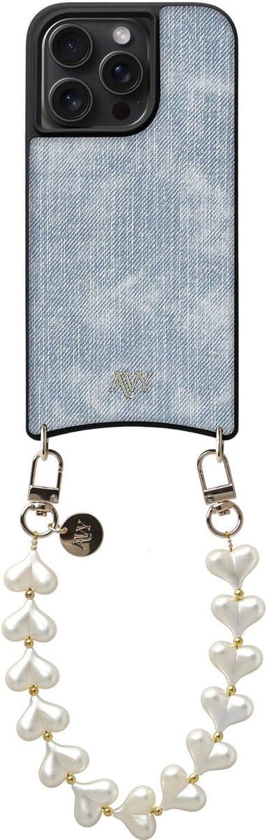 AVY Hoesje Geschikt voor Apple iPhone 15 Pro Max | Compatibel met MagSafe | Kunstleren Case met Telefoonkoord | Polsband | Denim | Cupid Pearl