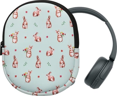 kwmobile hoes geschikt voor Sony WH-CH520 / WH-CH510 / MDR-ZX110 - 21,5 x 16 cm - Beschermhoes voor headset in Konijntjes en Bloemen design - Van neopreen - Met print