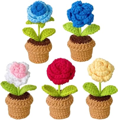 Allecto Plus - Handgemaakte bloemen van wollen garen - 5 stuks - Decoratie voor thuis, kantoor en auto - Gehaakte bloemen in pot - Kunstbloem met rozen - Ambachtelijke decoraties