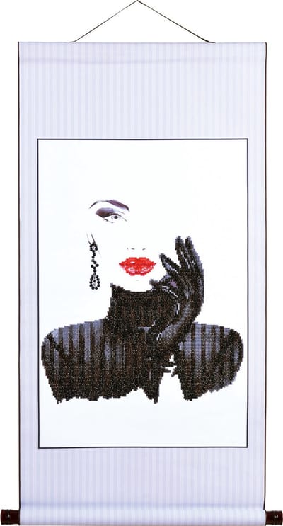 DD17.006 Diamond Dotz® - Diamond painting volwassenen - Lady in black op doek 41x61cm - Ronde steentjes - Volledig pakket