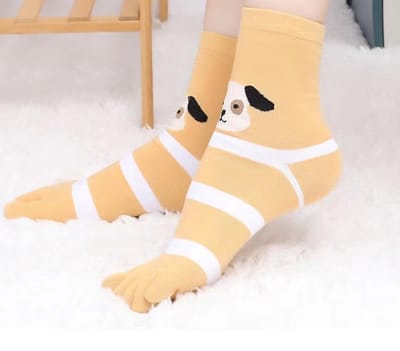 Teensokken - teen sokken - toe socks - geel / zand - print hond - 36-40 - cadeau - voor haar - sport - yoga - fitness - pilates - runner teen sokken - teenslipper sokken
