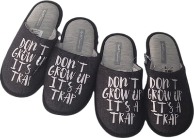 Unisex Instap Pantoffels - Sloffen - Set van 2 Paar - Merk Apollo - Rubberen Profiel zool - Anti slip - Kleur Grijs - Tekst - Maat 33/34
