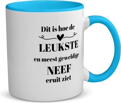 Akyol - dit is hoe de leukste en meest geweldige neef eruit ziet koffiemok - theemok - blauw - Neef - meest leukste neef - verjaardag - cadeautje voor neef - neef artikelen - kado - geschenk - 350 ML inhoud