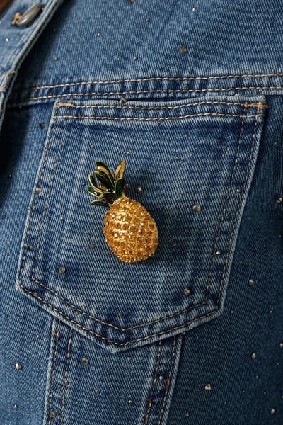 Broche ananas - Dames broche - Speld Pina Colada - Geel - Kleurvast Stainless Steel - Broches - Sierspeld