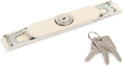Reserveonderdelen voor handmatige rolluikdeuren - handvatten, sloten, veren en trekstokken in beige