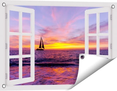 Gards Tuinposter Doorkijk Zeilboot Silhouet bij Zonsondergang - 60x40 cm - Tuindoek - Tuindecoratie - Wanddecoratie buiten - Tuinschilderij