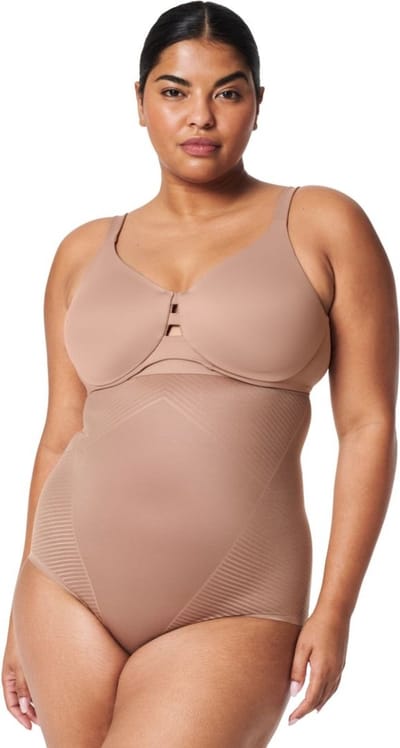 SPANXshape™ Invisible High-Waisted Brief - Kleur Cafe au Lait (donkere huidskleur) - maat S