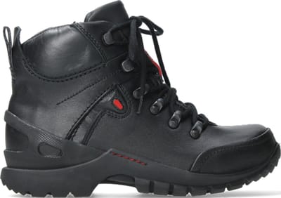 Wolky Hoge veterschoenen City Tracker WP zwart leer
