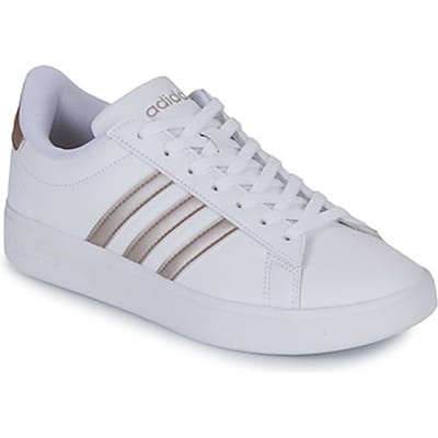 Comfortabele korte damesschoenen adidas Grand Court Cloudfoam