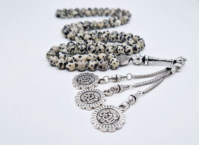 Handgemaakte tesbih "Tasbih" natuursteen " Jasper Dalmatin" - Aantal kralen 99 - Diameter kralen 8MM - met metaal tassel "Allah" - Een mooi cadeau-idee