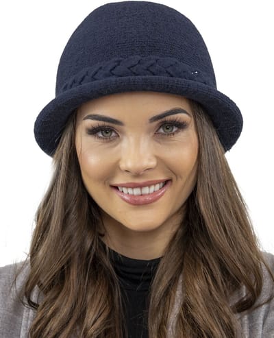 Vivisence Dames Hoed - Klassieke Vorm Met Gevlochten Band En Warme Gebreide Stoffen - Zachte Aansluitende Pasvorm Voor Comfort In Koelere Dagen En Een Elegante Look Geschikt Voor Dagelijks Gebruik En Als Cadeau - Donkerblauw