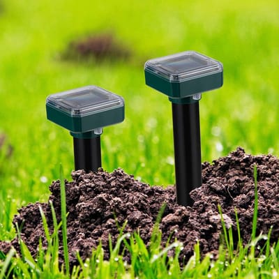 2x Premium Mollenverjagers Op Zonne-Energie - 2 Stuks - Mollenbestrijding - Ultrasone Muizenverjager - Ultrasone Verjagers - Zonne Energie - Mollen - Groen/Zwart