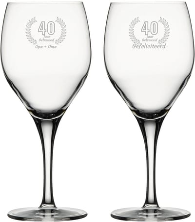 Gegraveerde set rode wijnglazen 42,5cl Opa + Oma 40 jaar getrouwd