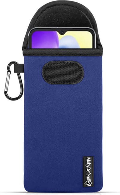 MobyDefend Hoesje - Geschikt voor Xiaomi Redmi 10A - Neopreen Pouch Met Karabijnhaak - Insteek - Riemlus - Blauw