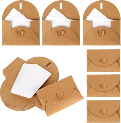 50 sets - Mini-enveloppen - Met blanco kaartjes - Enveloppen - Bruin - Kraftpapier - 11.2*7.7cm - Met hartvormige sluiting - Vintage mini-enveloppen - Voor cadeaubonnen, zelfgemaakte bedankkaartjes, feestuitnodigingen