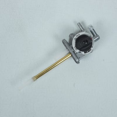 Robinet de réservoir à essence origine pour moto Suzuki 650 Freewind 1997 à 2001 44300-04F01-000 / 44300-04F02-000 Neuf