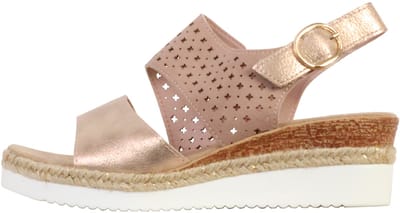 Sandalen met plateauzool en riempje