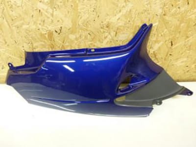 achterschelp rechts voor scooter aprilia 50 amico 1996 - 1998 ap8238593 nieuw
