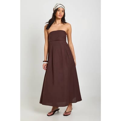 boohoo Dames Linnen Bandeau Jurk Met Gesmockte Rug Midaxi Lengte | Chocoladebruin | Maat: 36