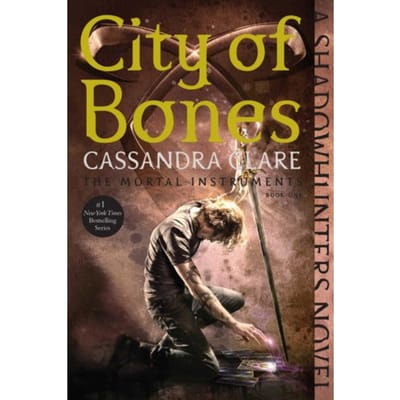 City Of Bones - The Mortal Instruments - Cassandra Clare