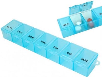 CHPN - Pillendoos - Medicijnendoos - Pillenbox - 7 dagen -7-vaks - Medicine box - Medicijnen bewaren - Vakantie accessoire - Universeel - Compact - Blauw