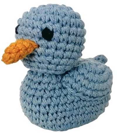 Luna-Leena duurzame rammelaar eend - licht blauw - toy 0+ in bio katoen - hand gehaakt in Nepal - badeend - knuffeldier - baby knuffelcadeau - duck blue rattle - geboorte - verjaardag - babyshower
