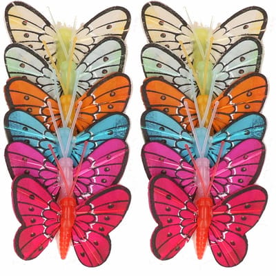 Decoratie vlinders - 12x - gekleurd - veertjes - 5 cm - ijzeren prikker