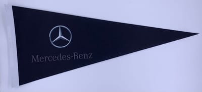 Mercedes - Mercedes auto - Mercedes logo - auto - racen - Vaantje - Mercedes motors - Mercedes motoren - Sportvaantje - Wimpel - Vlag - Pennant -  31*72 cm