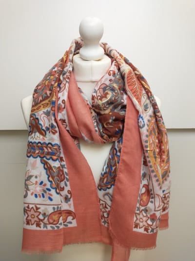 Lange dames sjaal Hetty-gebloemd motief-paisleymotief-hot roze wit bruin blauw goud grijs beige roze geel oranje