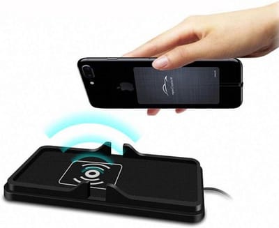 Ronte - Autolader en Telefoonhouder voor Draadloos Opladen - Antislip Siliconen Kussen - Geschikt voor iPhone X, 8, 8 Plus en Samsung Galaxy S9, S8, S7 Edge