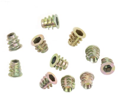 Dailygoods- Zeskantmoeren 50 stuks - M5 - Zinklegering - Roestvrij - Flenskop - Duurzaam - Unieke externe schroefdraad - Moeren