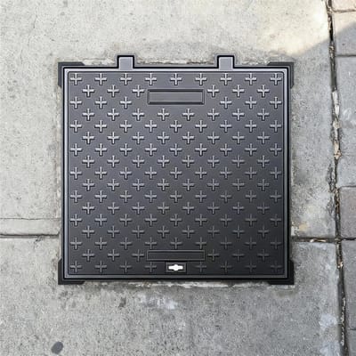 Zwaar Inspectiedeksel - Putdeksel Metaal - Veilige Toegang - Hoge Draagkracht - 30cm Vierkant - Zwart