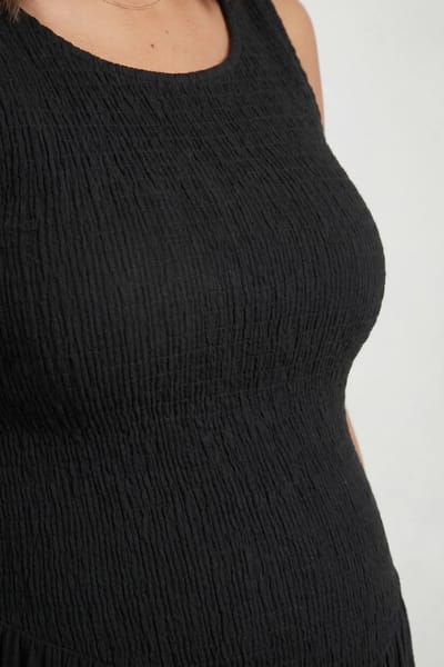 boohoo Dames Zwangerschaps Cheesecloth Gesmokkte Skater Maxi Jurk | Zwart | Maat: 40