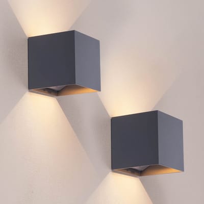 Ledvion - 2x USB Oplaadbare Wandlamp met Sensor – 4400 mAh – Antraciet – Draadloos – IP44 – Binnen & Buiten – Warm Wit Licht - Dag en nachtsensor