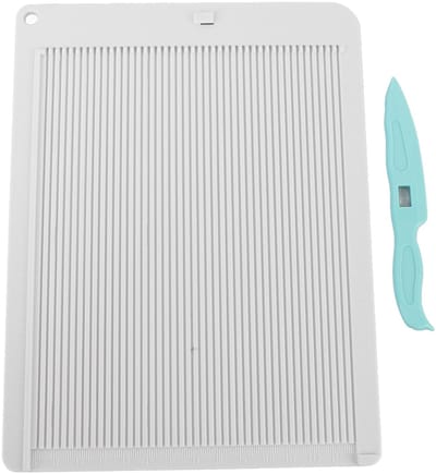 Dailygoods- Scorebord Kunststof 21,8 x 16,5 cm - Multifunctioneel - Envelopmaker - Knutselgereedschap - Draagbaar - Compact formaat - Knutselbord