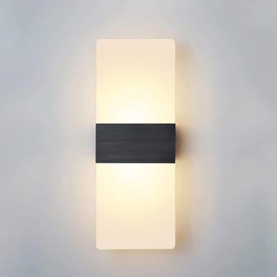 LED-wandlamp van acryl, 6W, driekleurig, instelbaar, moderne binnenverlichting, geschikt voor slaapkamers, gangen, trappenhuizen en woonkamers.