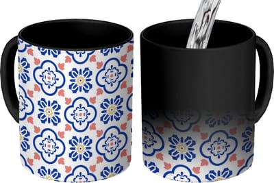 Magische Mok - Foto op Warmte Mokken - Koffiemok - Bloem - Blauw - Rood - Patroon - Magic Mok - Beker - 350 ML - Theemok