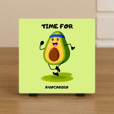 Grappige Tegel 10,5x10,5 cm – “Time for Avocardio” – Fitness & Humor Cadeau