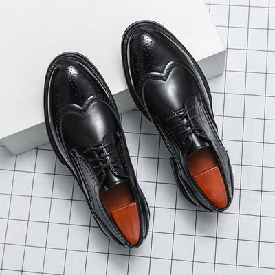 Bruin Leer Heren Zwart Leer Man Formeel Klassiek Brogue Zakelijke Schoenen Chaussure Homme Mode Geurpreventie Platform 45 black
