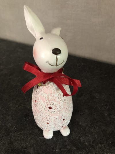Konijn Pinkie met Strik - Keramiek - Wit/Rood